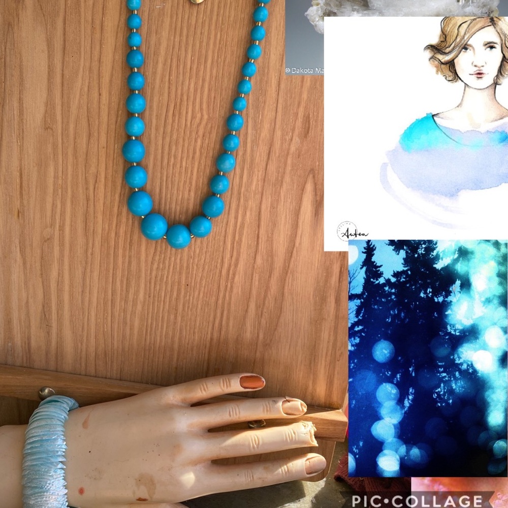 Blue Magnesite Necklae/Blue Shell Bracelet
